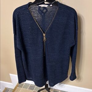 Soft surroundings size L, blue gray color button